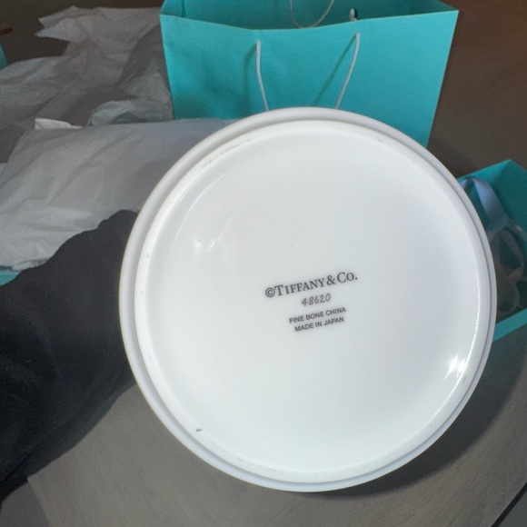 Tiffany & Co. Blue Ceramic Container Planter Large - Picture 2 of 8